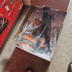 Exclusive
RIDGID
Pneumatic 21-Degree 3-1/2 in. Round Head Framing Nailer
STORE PRICE 229$