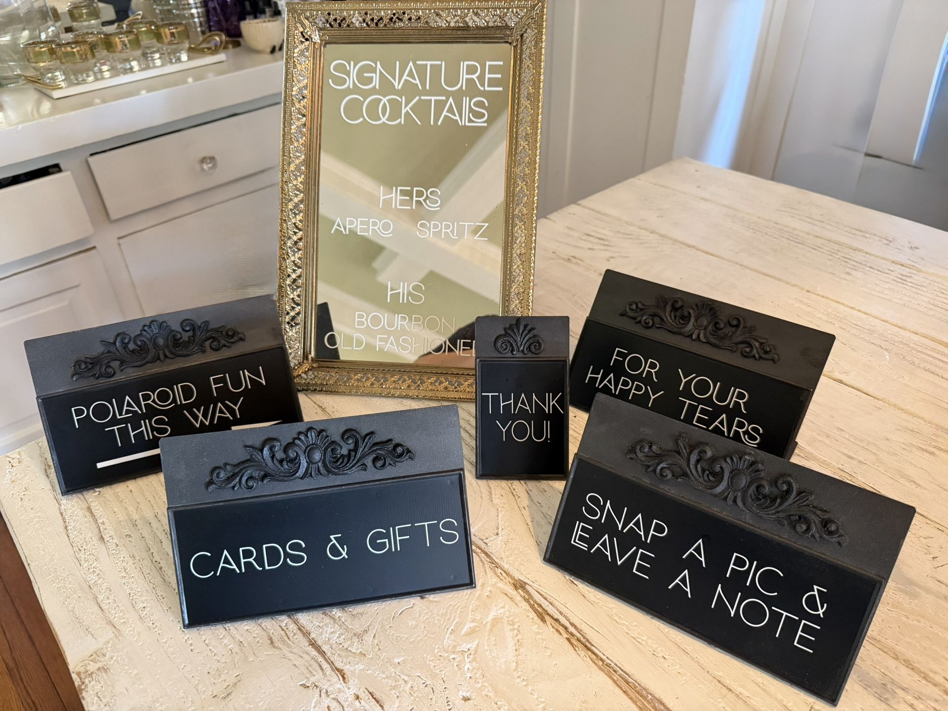 Lot Of Wedding Signage /accessories