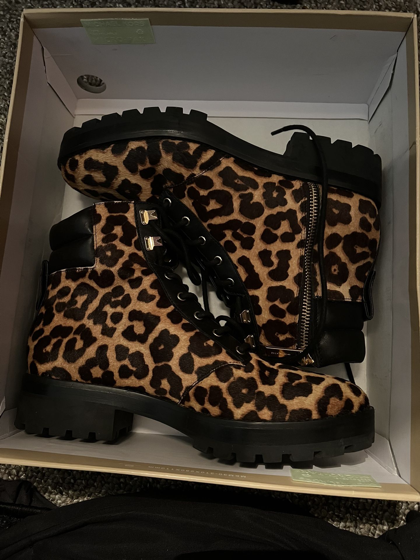 michael kors Cheetah Boots Size 8