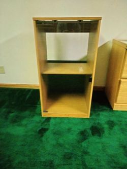 Curio cabinet