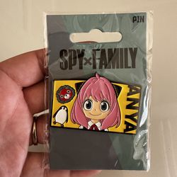 Spy Family Pin NEW