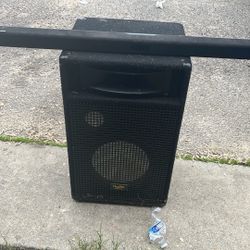 I’m Trying To Sell Theses Two Fast as Possible I Know The Long One works but The Big One Idk