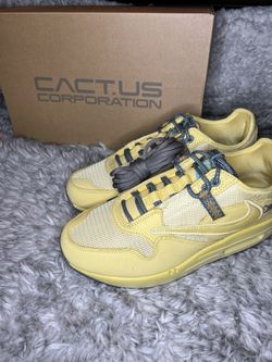 Cactus Jack x Air Max 1 ‘Saturn Gold’ Size 7/ Women’s 8.5