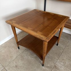 Lane Acclaim End Table by Andre Bus – Model 900-06 MCM Wood PICUP LONG ISLAND NY