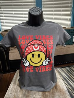 Emoji valentines Shirt