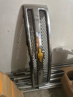 Chevy Silverado Grill
