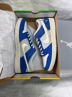 Nike SB Dunk Low Fly Streetwear Gardenia sizes Available 11 and 11.5