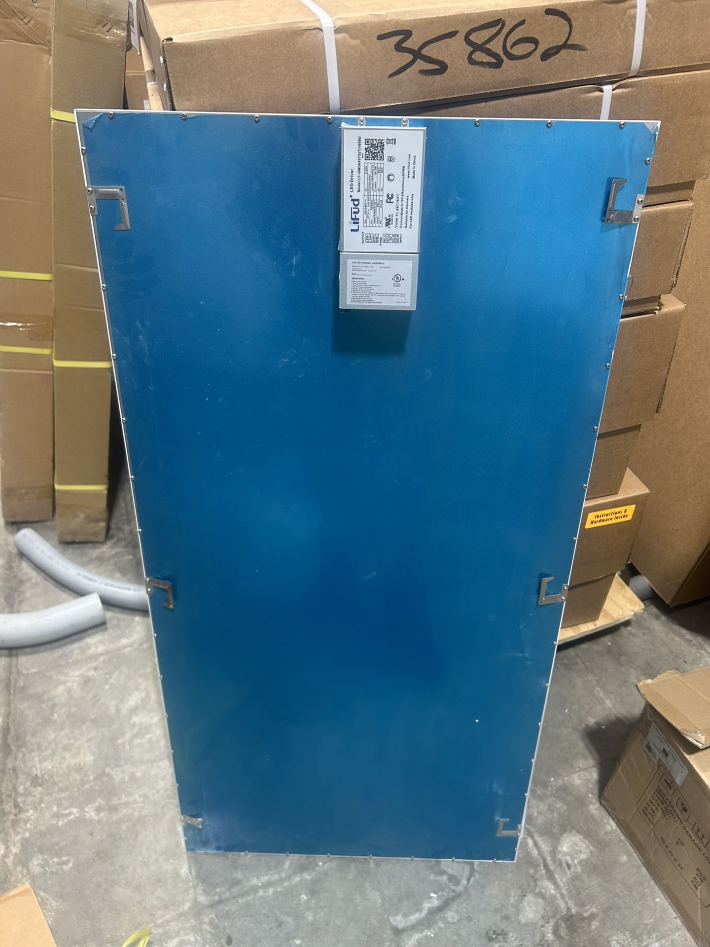 LED PANNEL LIGHTS . 50$ each , 