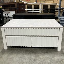 Coffee Table / Mesa de centro