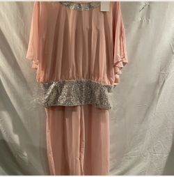 NWT Ladies Large pale pink pant set w silver sequin trim  