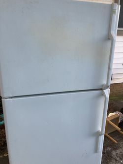 Hot Point Refrigerator