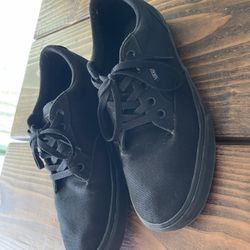 Vans (Men’s Size 10)