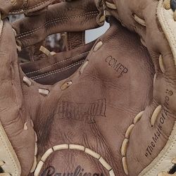 Rawlings RH  Softball Mitt 