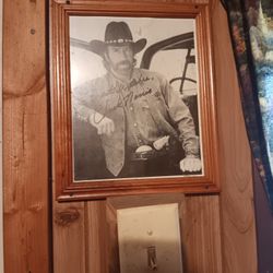 Chuck Norris Signed Autograph