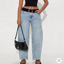 Fashion Nova Jeans 