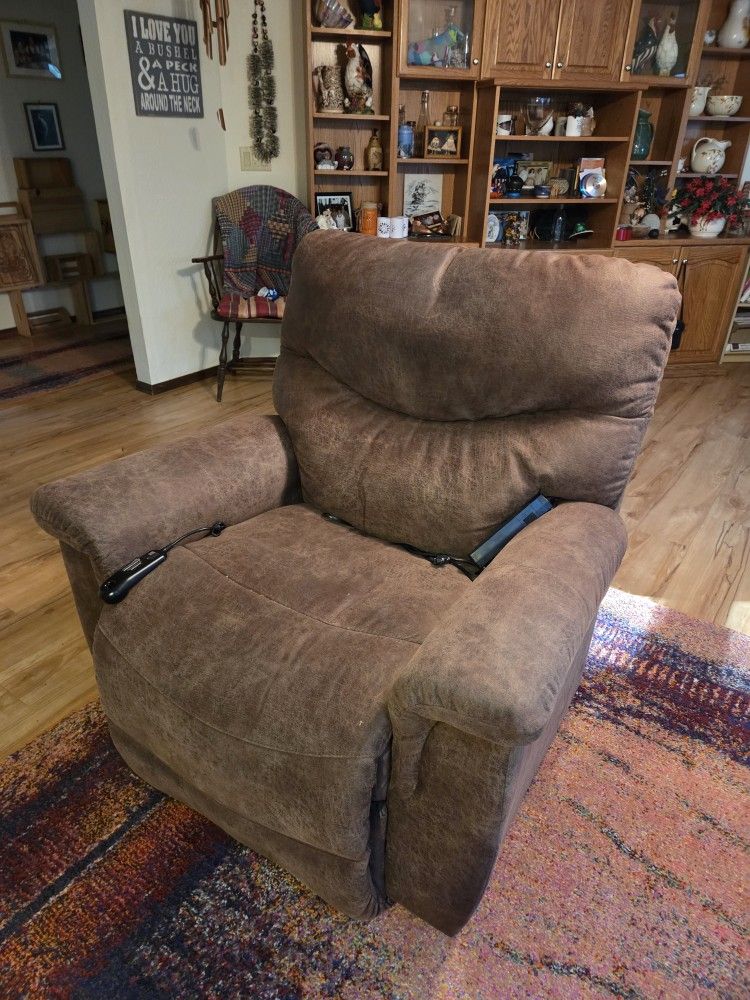 La-z-boy James Silver Power Lift/recline