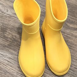 Totes Rain boots Size US 4 To 5