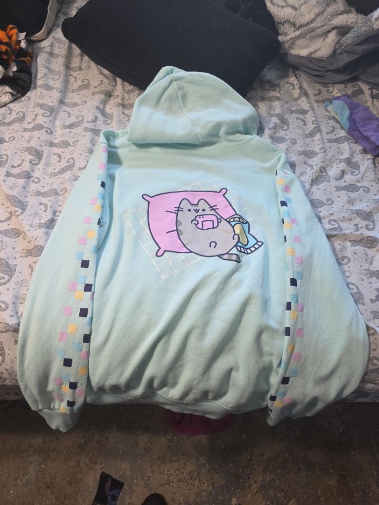 Pusheen Box Exclusive Hoody