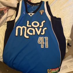 Los Mavs Dirk Jersey 