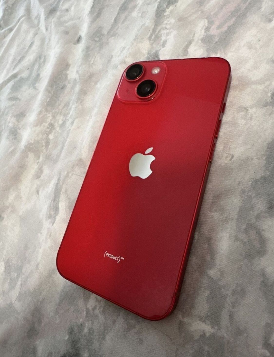 iPhone 13 Red 128 GB 100 Percent Battery Life