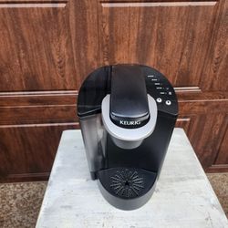 *** KEURIG COFFEE MAKER ***