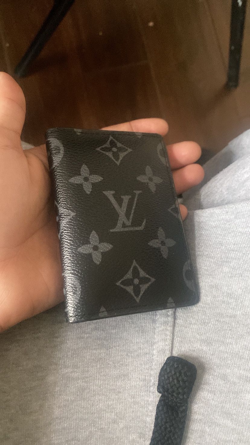 (Real) Authentic Louis Vuitton Wallet 📲 Taking Offers