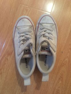 White low top Converse shoes youth  boys size 1