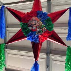 Mario Star Pinata