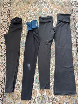 Victoria’s Secret lot of 4 yoga , Pilates stretch tights pants. Sm/m  3 of them are sz small. Blue waste is Sz Medium