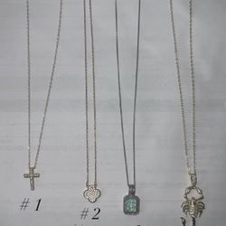 Silver Necklaces ( PLS READ DESCRIPTION )