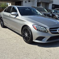 2019 Mercedes-Benz C300