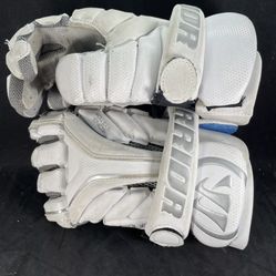 Warrior Evo Bone System White Size Medium EG17 M