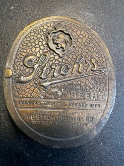 Stroh’s Beer Belt Buckle-Detroits Fire Brewed Beer.  Vintage Buckle