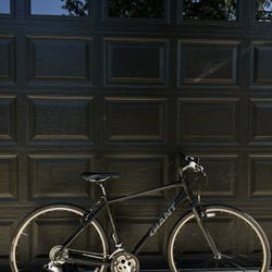Giant 2 ercape Hybrid Bike 