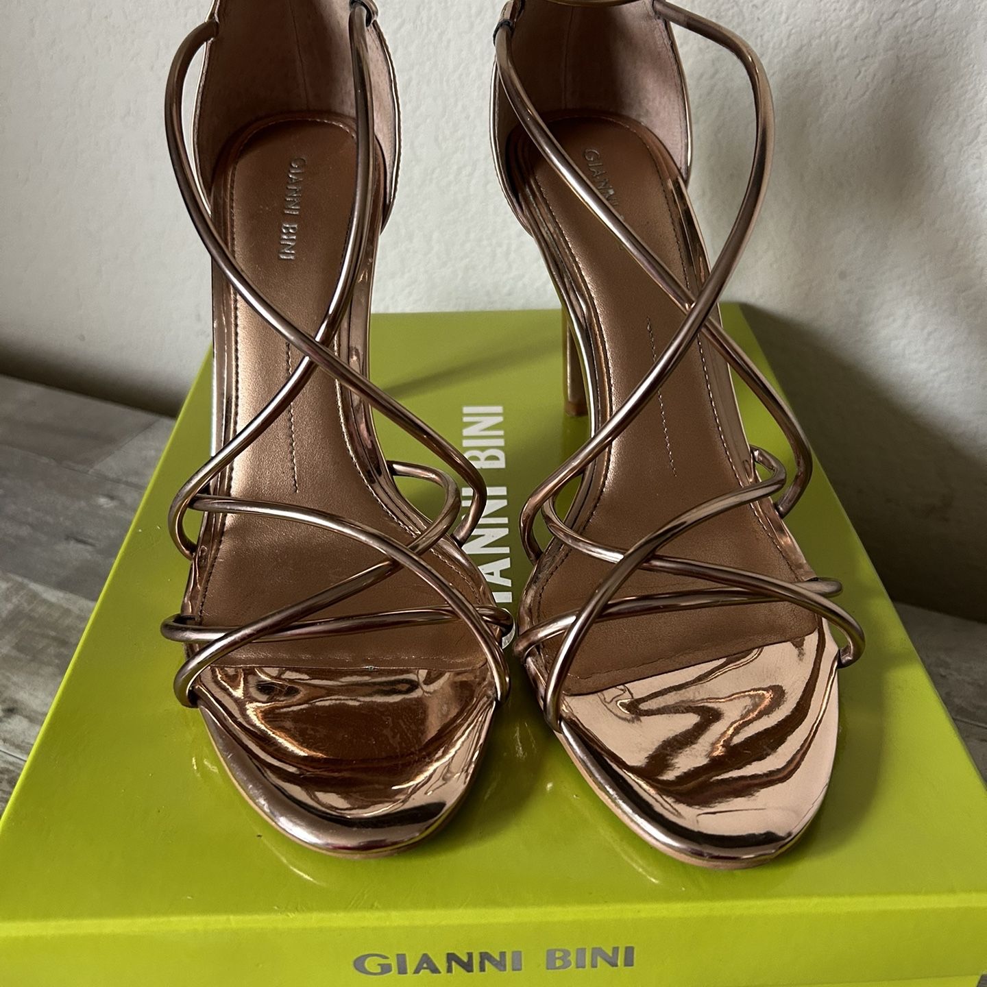 Gianni Bini Rose Gold Heels 10 for Sale in Stockton CA OfferUp