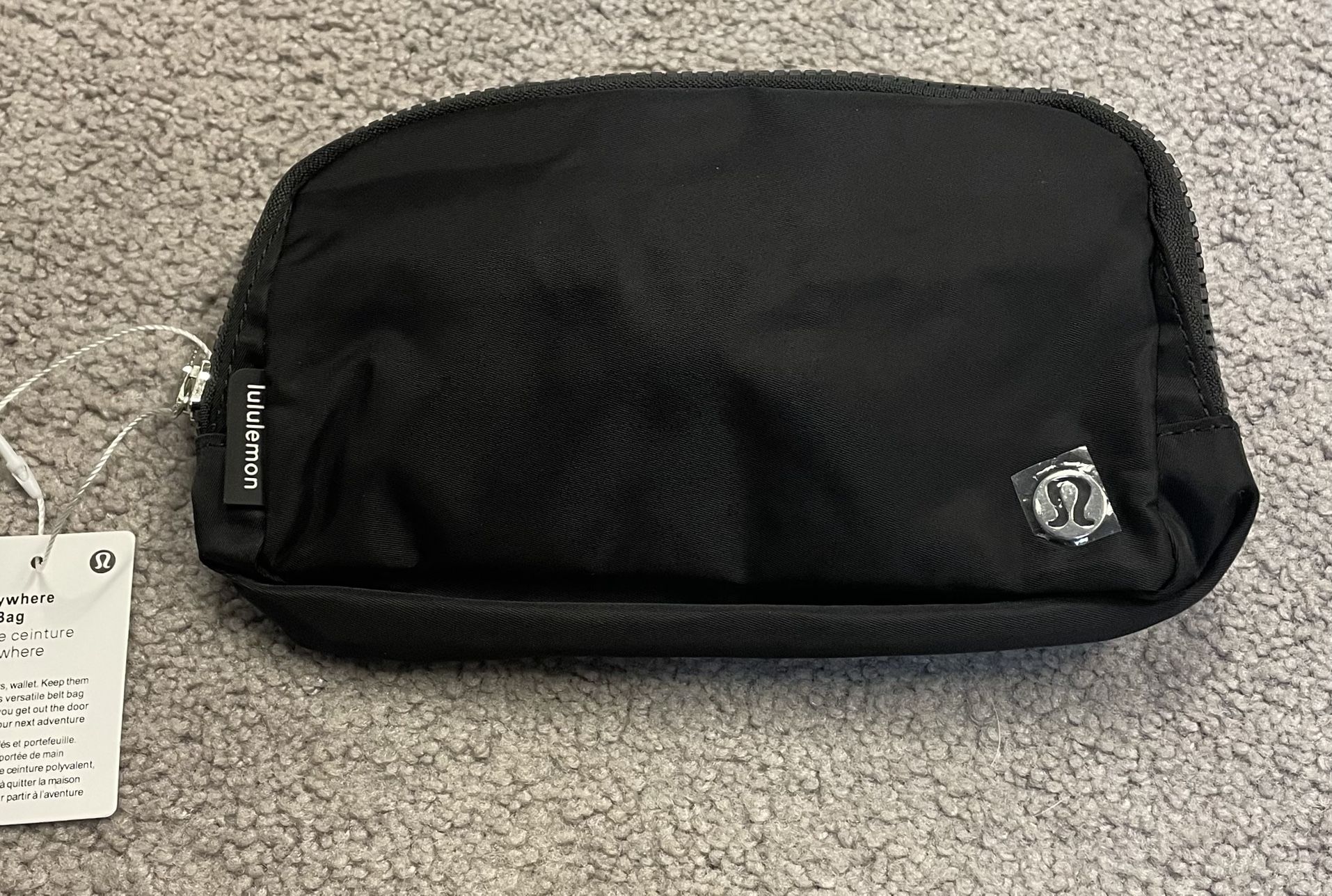 Lululemon Everywhere Belt Bag 1L