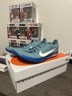 Nike dragonfly 2 track spikes 9.5