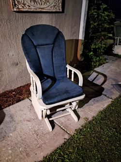 Rocking chair