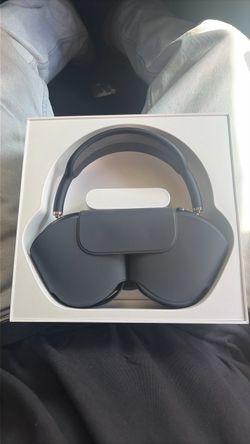 AirPods Max BRAND NEW