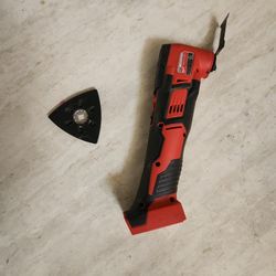 M18 Milwaukee Multi Tool
