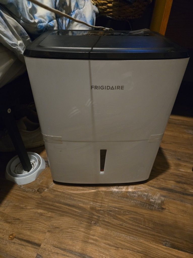 Frigidaire 50-Pint Smart Dehumidifier