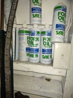 10 Bottles Of Bell Ray Pork Oil 10 Weight