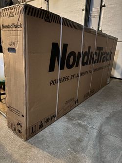 New in box - NordicTrack rowing machine - rw900
