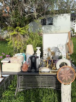 GARAGE SALEEEE! 📣🚨 VENTA DE PATIOOO!