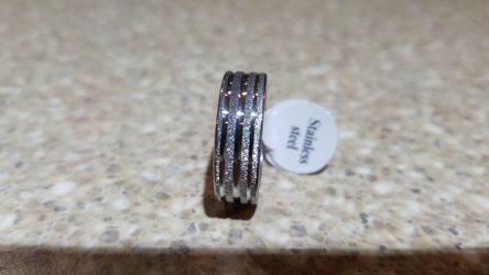 Stainless steel ring size 10