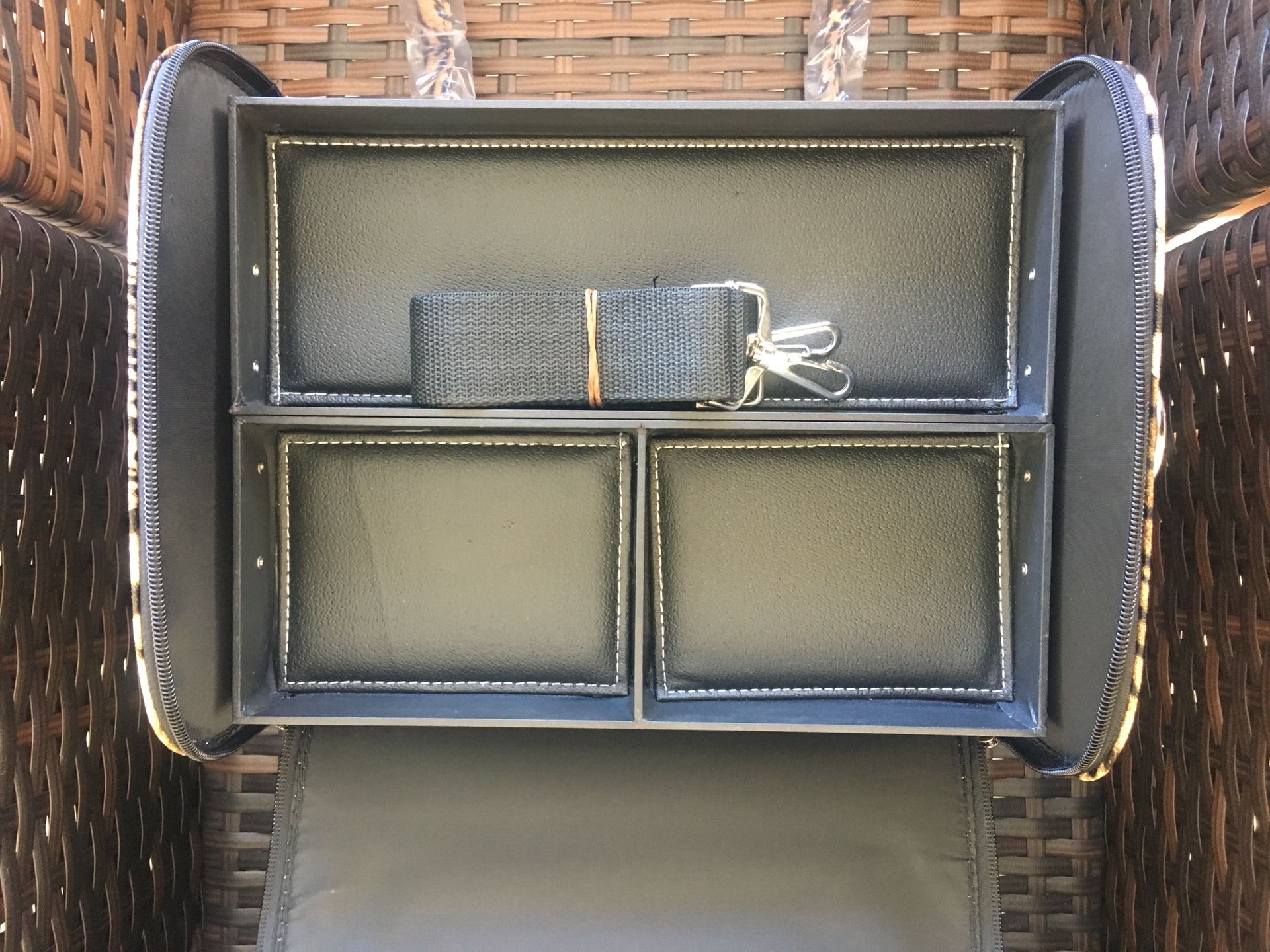 Aluminum Case with Leopard Print