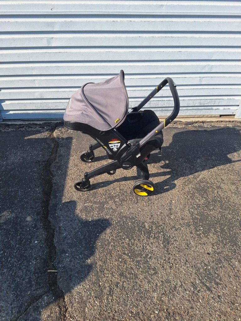 Donna Stroller Exp 2028