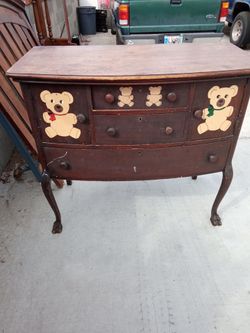 Antique Wood Dresser with Teddy Bear Painted Details nice restoration project all drawers work