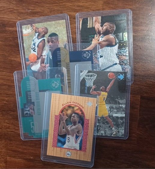 97 NBA ROOKIE BASKETBALL CARDS for Sale in San Antonio, TX - OfferUp
