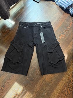 New shorts jorts MNML style Valabasas style